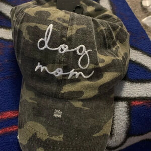 Dog mom camo hat